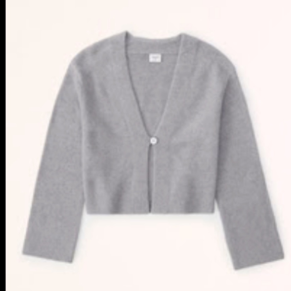 Abercrombie & Fitch one button cardigan NWT